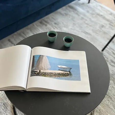 The Modern In The Nature With A Pool & Gym Apartmán
