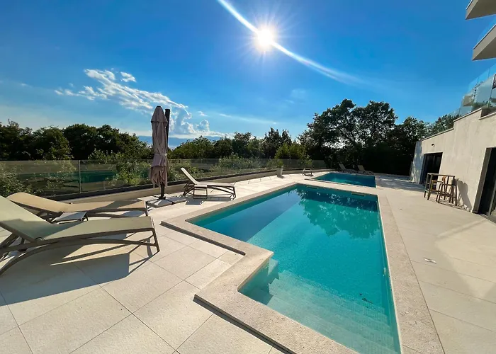 The Modern In The Nature With A Pool & Gym Kostrena